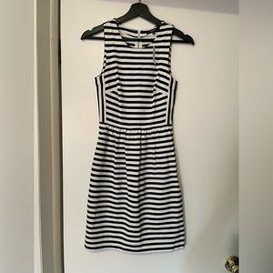 Madewell Afternoon Sleeveless Striped Dress Pockets Pleated